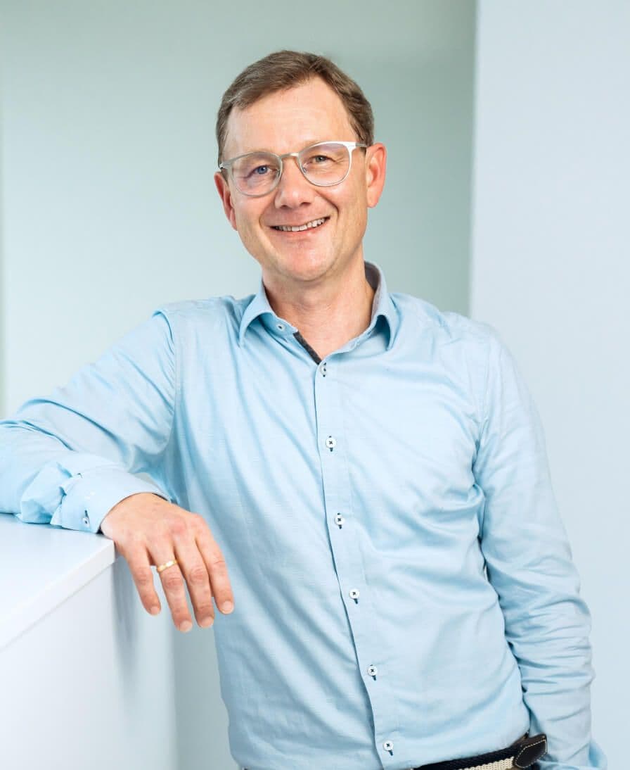 undefined Dr. Pascal Gerner